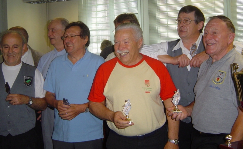 L'quipe de Normandie prend la 3 place avec le sourire de Jean Michard.